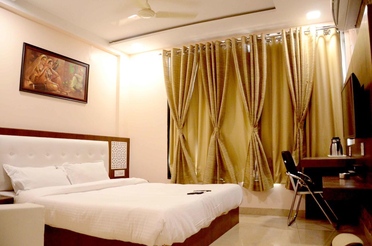 Hotel Shikhar Darshan Ujjain Exterior photo